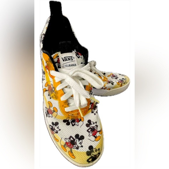 Vans X Disney Mickey Mouse Ultra Range First Edition Men’s 9.5 - Picture 1 of 12